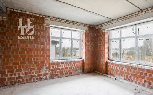 2-этажный коттедж 270 м² без отделки