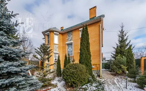 2-этажный коттедж 554 м² с отделкой