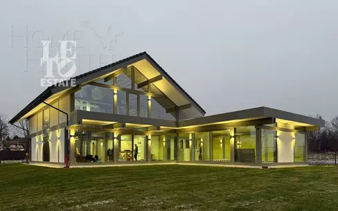 2-этажный коттедж 450 м² без отделки