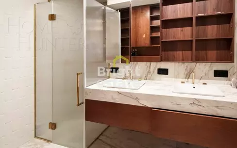 4-КОМН. КВАРТИРА С ОТДЕЛКОЙ 200 М² НА 7 ЭТАЖЕ