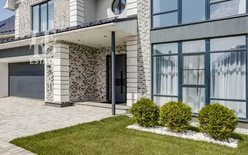 2-этажный коттедж 430 м² с отделкой