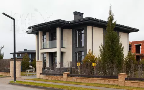 2-этажный коттедж 307 м² без отделки