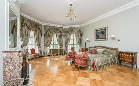 2-этажный коттедж 900 м² с отделкой