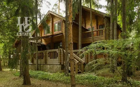 2-этажный коттедж 215.4 м² с отделкой