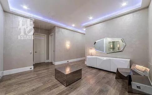 3-КОМН. КВАРТИРА С ОТДЕЛКОЙ 220 М² НА 2 ЭТАЖЕ