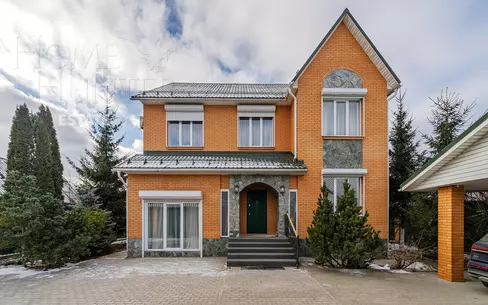 2-этажный коттедж 554 м² с отделкой