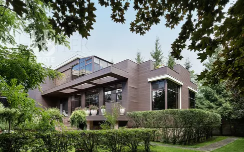 2-этажный коттедж 1 200 м² с отделкой