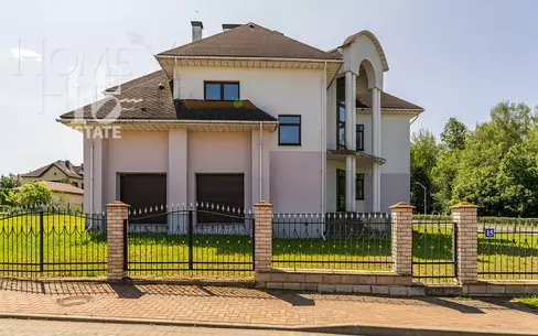 2-этажный коттедж 820 м² без отделки