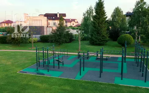 2-этажный коттедж 307 м² без отделки