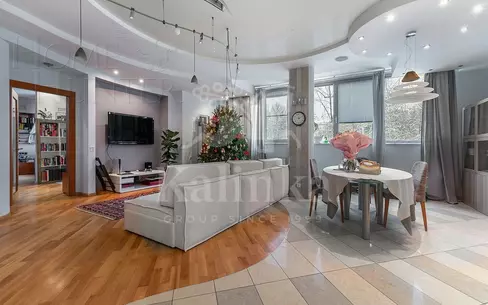 4-КОМН. КВАРТИРА С ОТДЕЛКОЙ 150 М² НА 2 ЭТАЖЕ