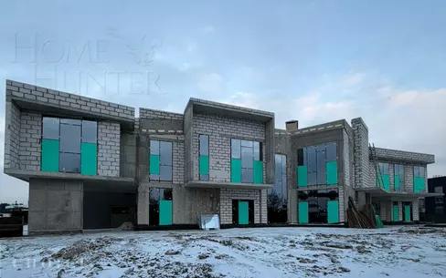 2-этажный коттедж 1 100 м² без отделки