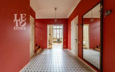 2-этажный коттедж 360 м² с отделкой