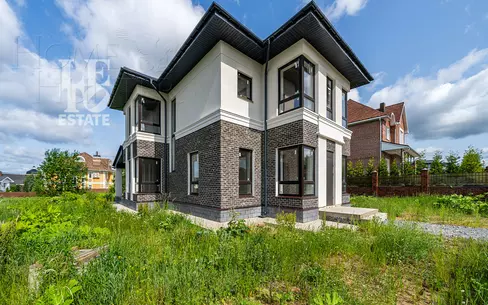 2-этажный коттедж 240 м² без отделки