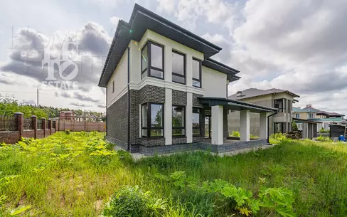 2-этажный коттедж 240 м² без отделки