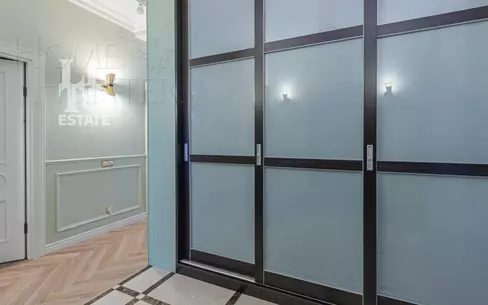 2-этажный таунхаус 200 м² с отделкой