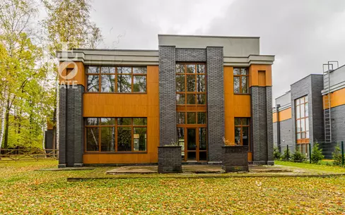 2-этажный коттедж 265 м² без отделки