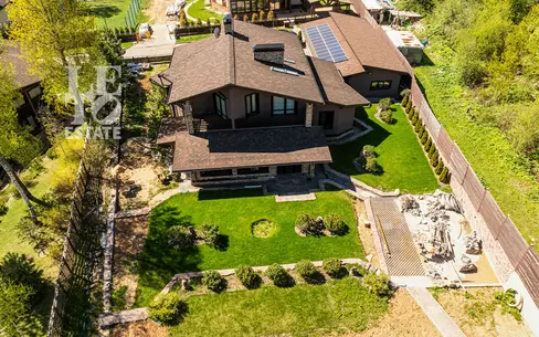 2-этажный коттедж 404 м² с отделкой