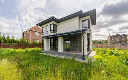 2-этажный коттедж 240 м² без отделки