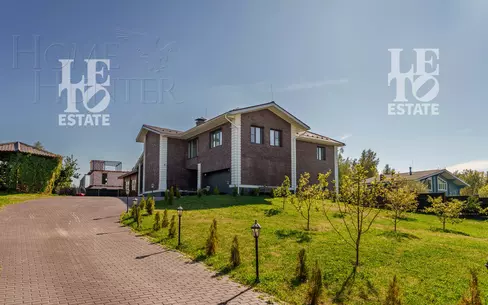 2-этажный коттедж 495.7 м² с отделкой