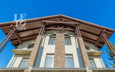 3-этажный коттедж 690 м² без отделки