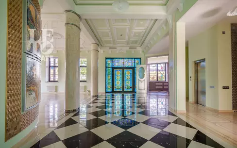 2-этажный коттедж 745 м² с отделкой