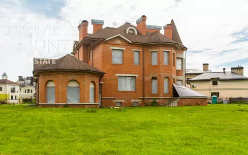 2-этажный коттедж 785 м² без отделки