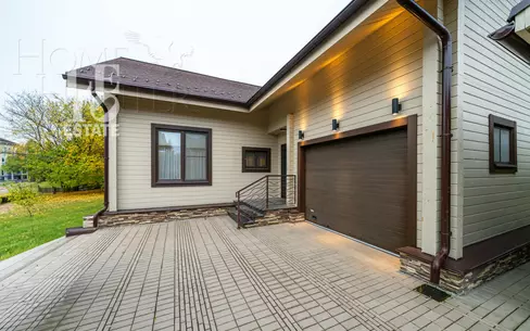 2-этажный коттедж 443 м² с отделкой