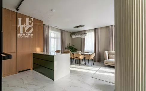 3-этажный коттедж 210 м² с отделкой