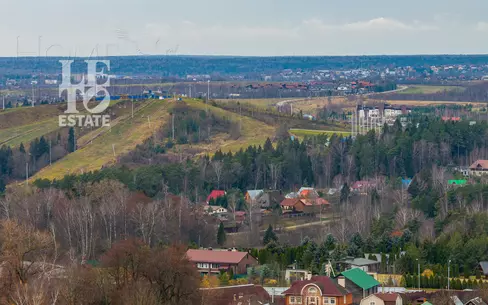Участок 110 сот. в охраняемом поселке