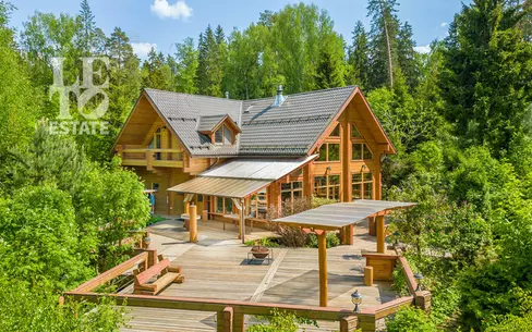 2-этажный коттедж 400 м² с отделкой