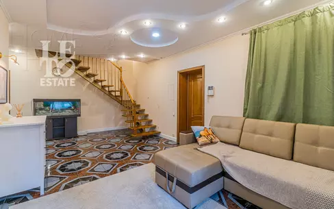 2-этажный коттедж 412.6 м² с отделкой