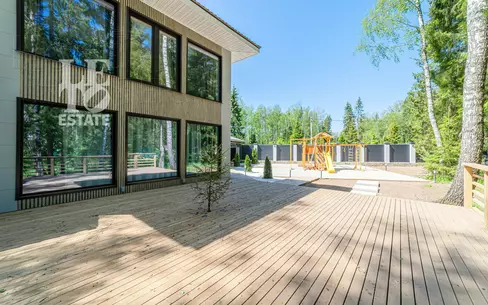 2-этажный коттедж 257 м² с отделкой