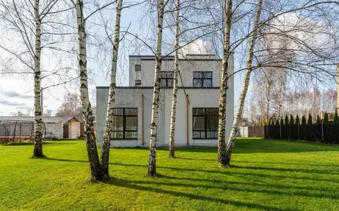 2-этажный коттедж 300 м² без отделки