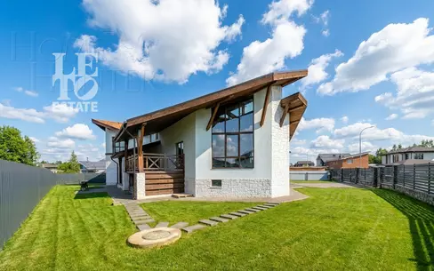 2-этажный коттедж 328.4 м² с отделкой