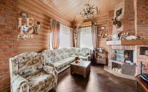 3-этажный коттедж 553.6 м² с отделкой