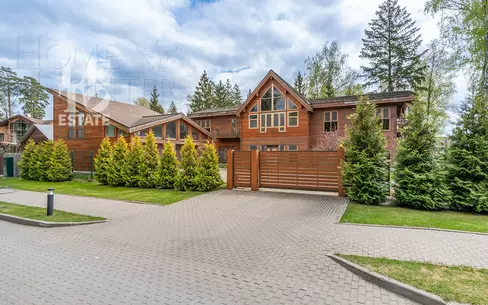 2-этажный коттедж 432.7 м² без отделки