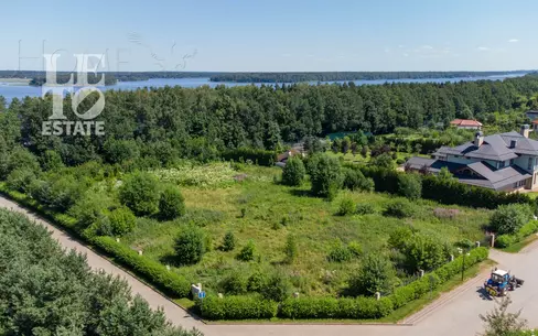 Участок 70 сот. в охраняемом поселке