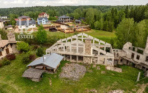 3-этажный коттедж 2 270 м² без отделки