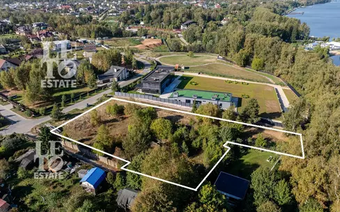 Участок 46.55 сот. в охраняемом поселке