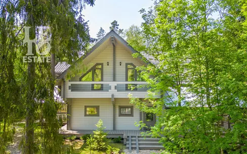 2-этажный коттедж 400 м² с отделкой