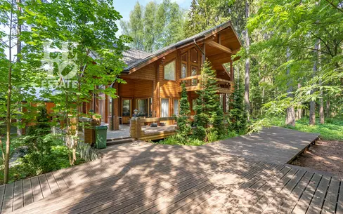 2-этажный коттедж 500 м² с отделкой