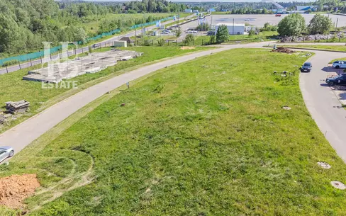 Участок 30.3 сот. в охраняемом поселке