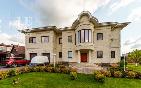 2-этажный коттедж 529.6 м² с отделкой