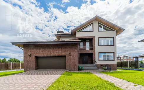 2-этажный коттедж 1 080 м² с отделкой