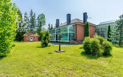 2-этажный коттедж 3 817 м² с отделкой