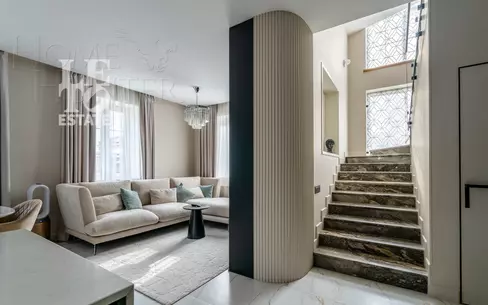 3-этажный коттедж 210 м² с отделкой