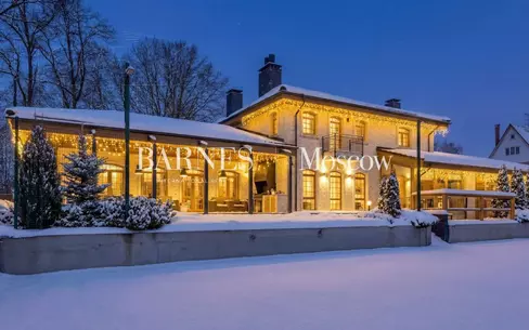 2-этажный коттедж 543 м² с отделкой