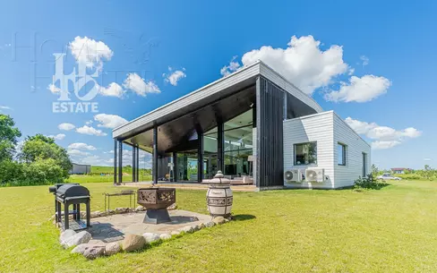 1-этажный коттедж 350 м² с отделкой