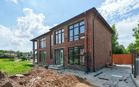 2-этажный коттедж 406.4 м² без отделки