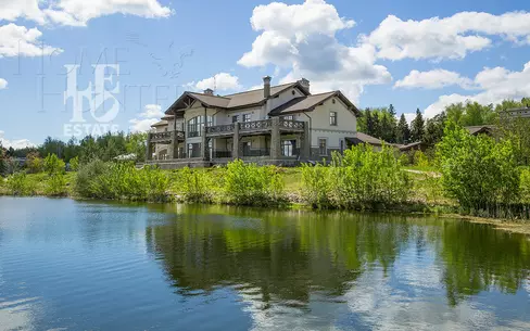 2-этажный коттедж 1 272.6 м² без отделки